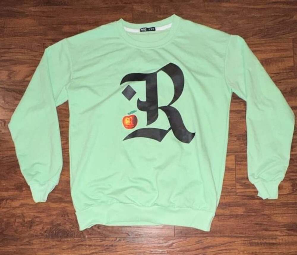 ROMWE Graphic Print Sweatshirt Size S Mint Green Apple R Logo Crewneck